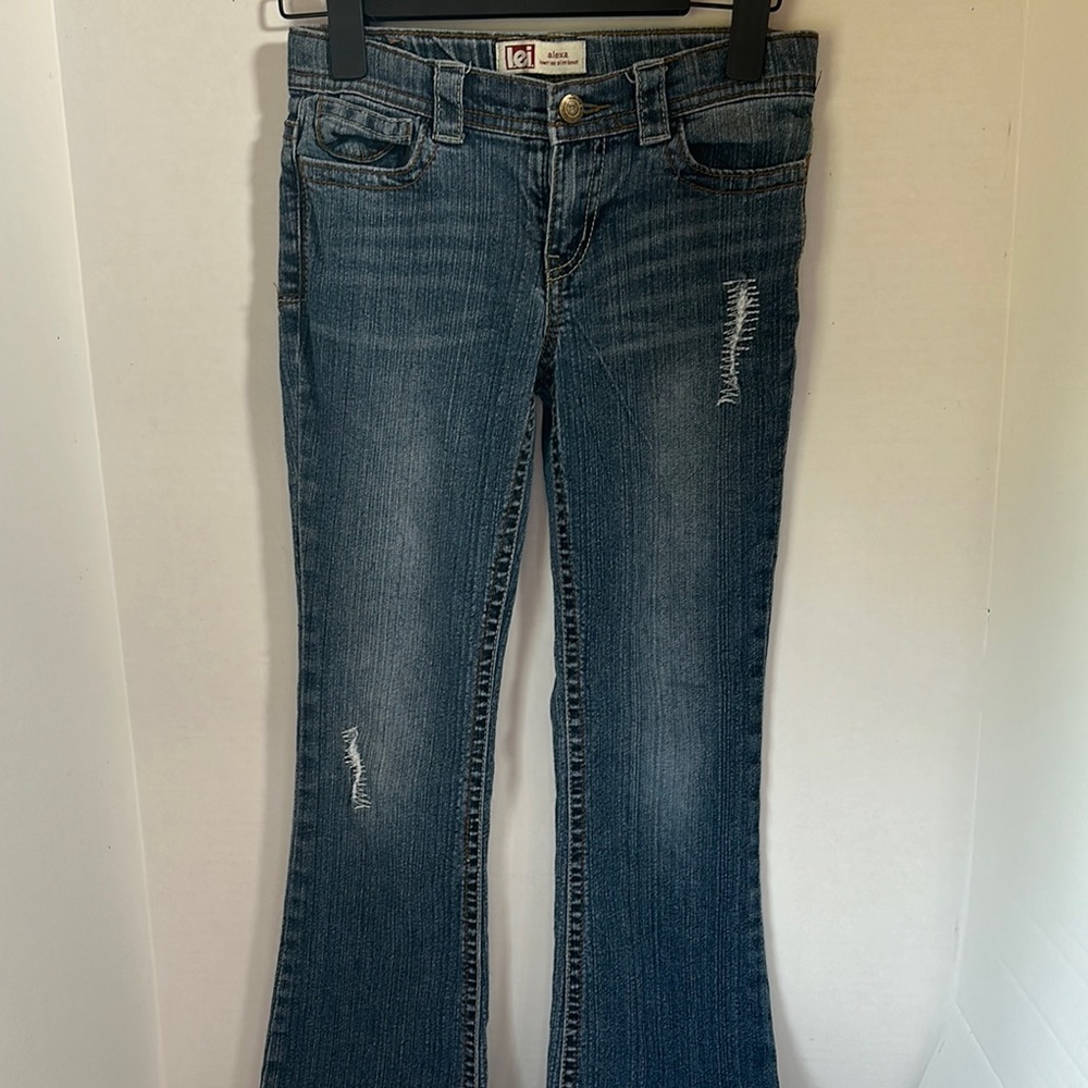 Lei Alexa lowrise slim boot cut jeans size 10